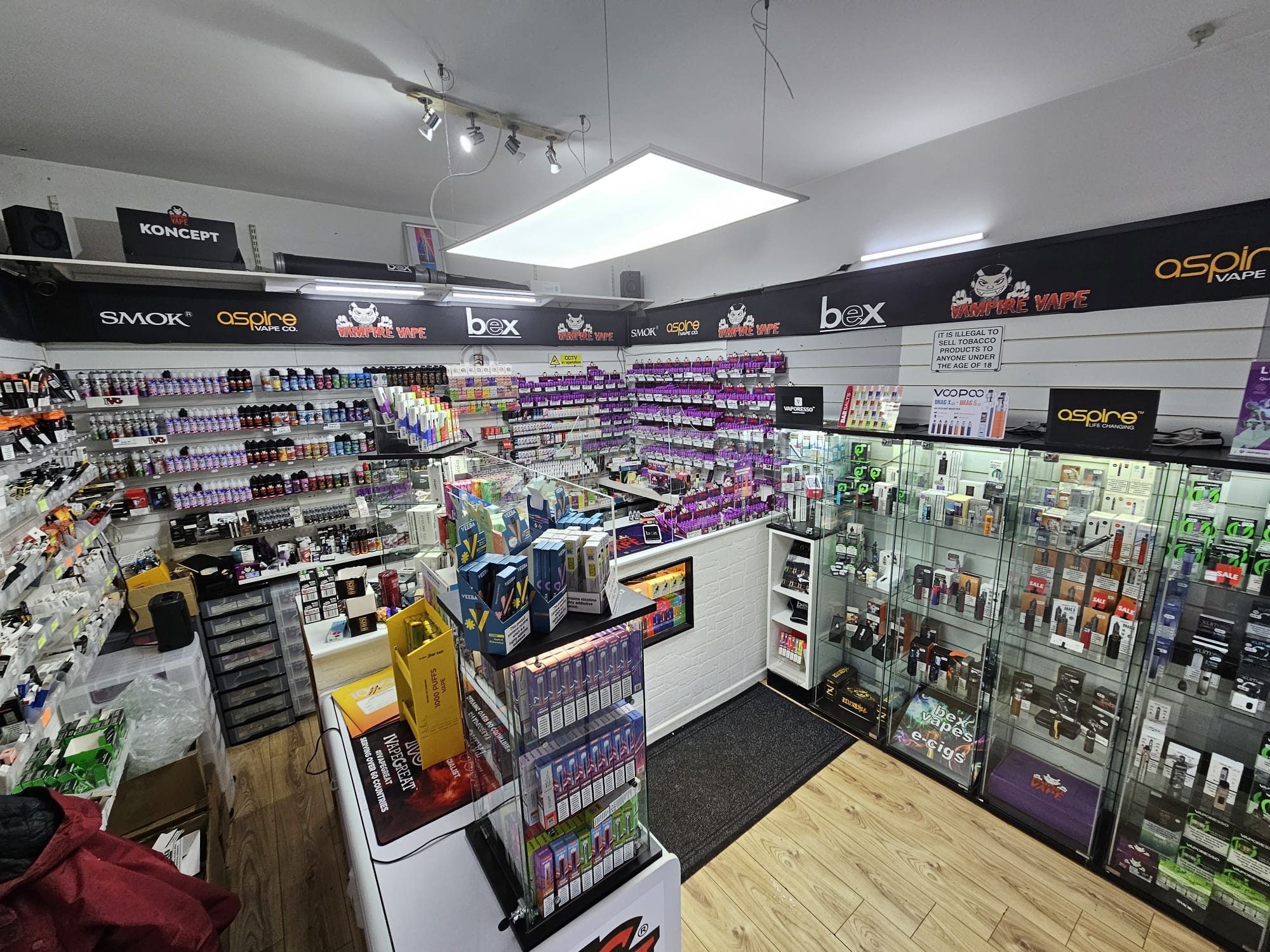 Bex Vapes shop on Richmond Road, Pontnewydd